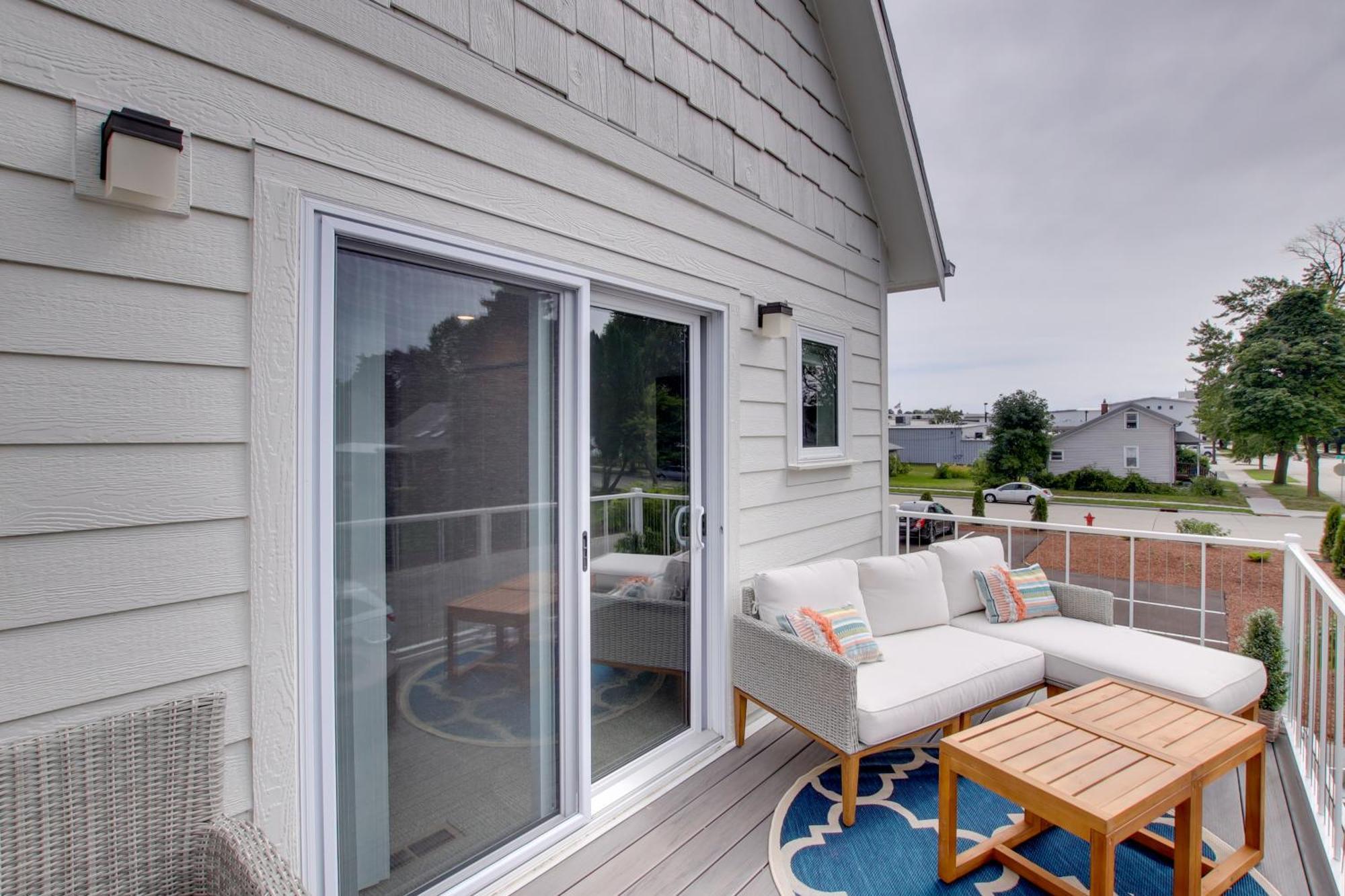 Riverfront Sheboygan Townhome With Grill! Buitenkant foto