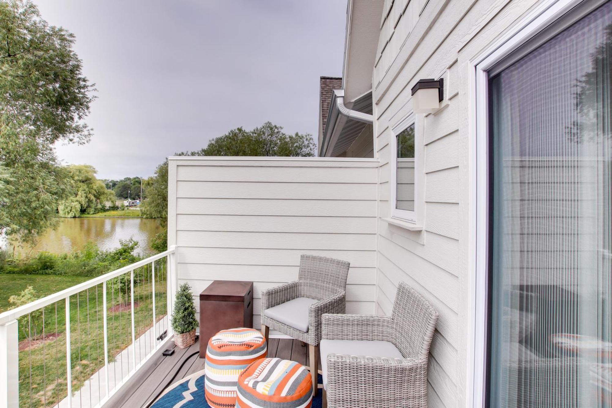 Riverfront Sheboygan Townhome With Grill! Buitenkant foto